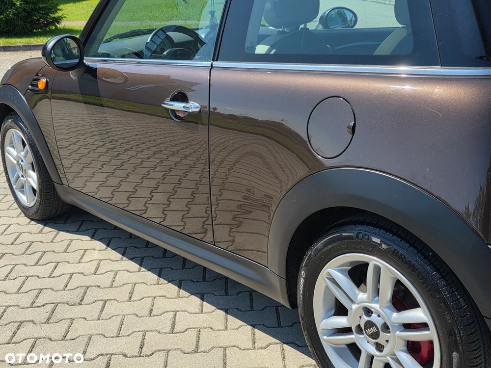 MINI Cooper Standard - 13