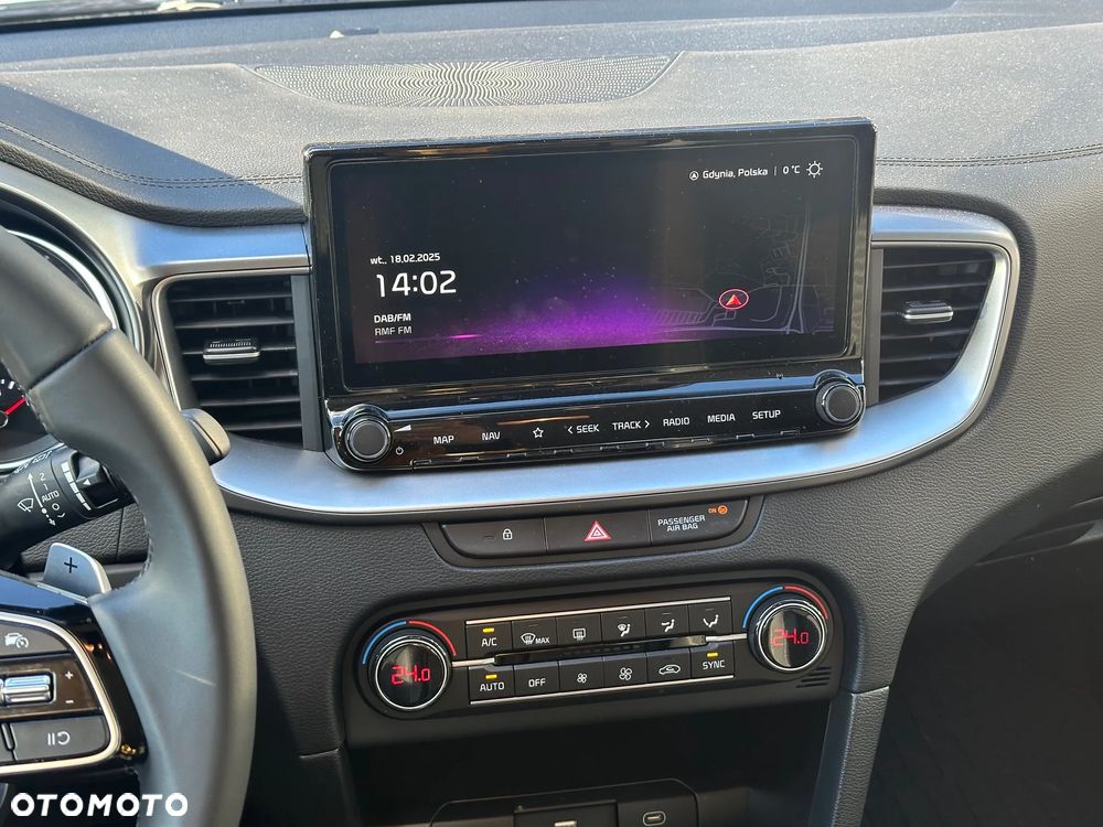 Kia Ceed 1.5 T-GDI M DCT - 22