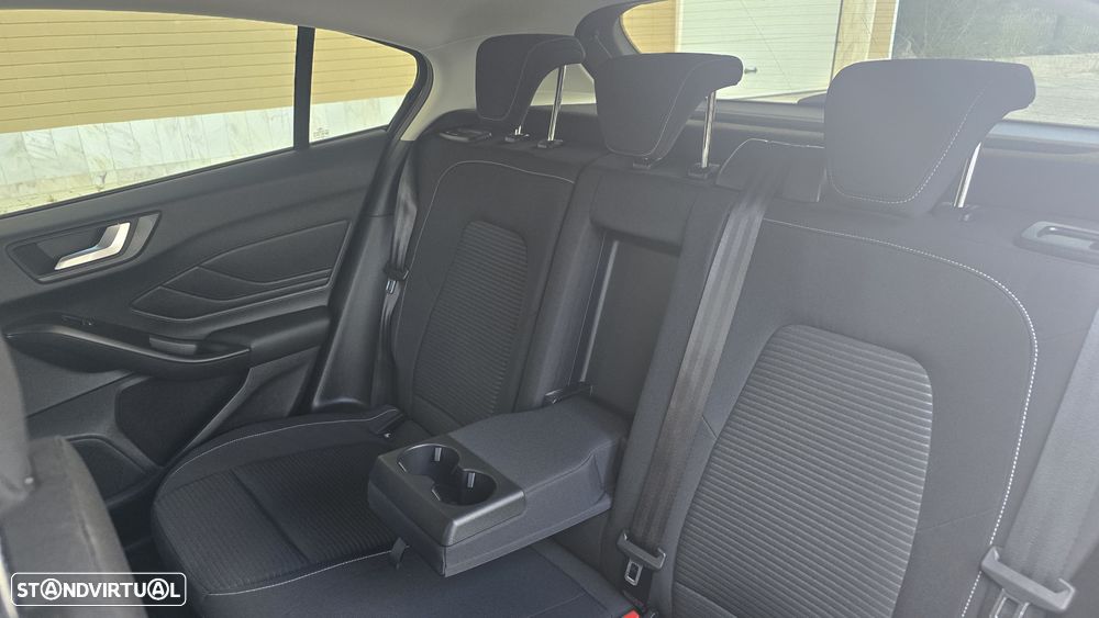 Ford Focus 1.0 EcoBoost Titanium - 20