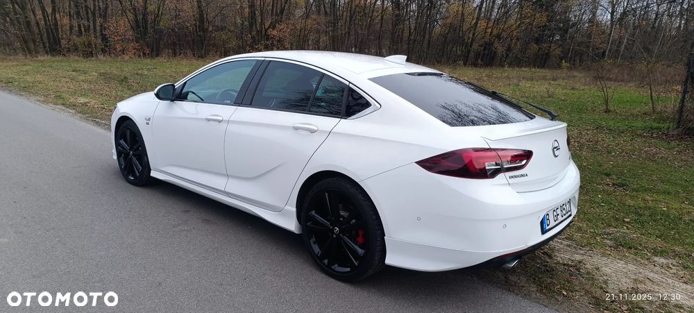 Opel Insignia 2.0 BiTurbo D 4x4 Automatik GSI - 3