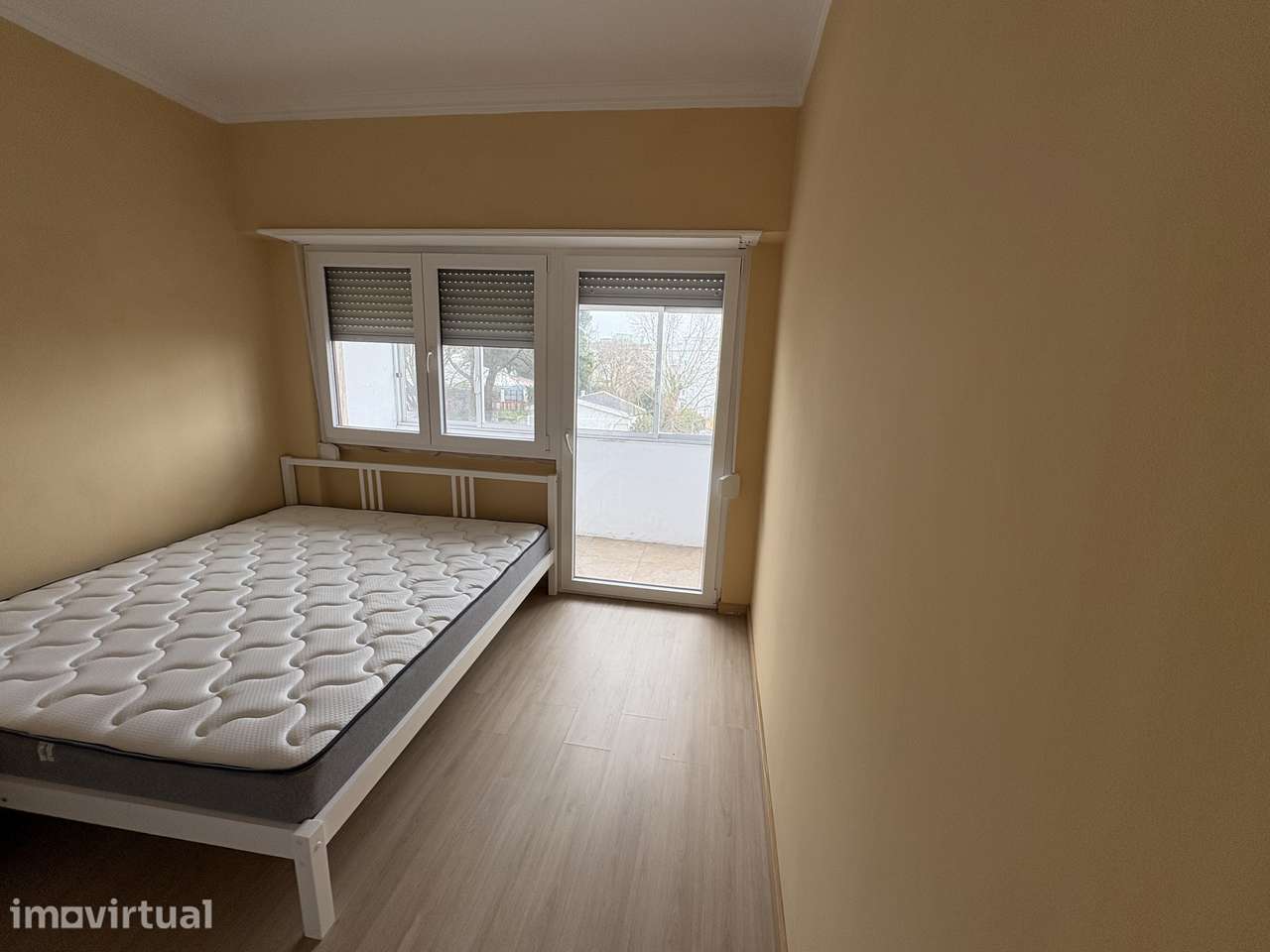 Quarto individual para Arrendamento – Setúbal | Avenida Jaime Cortesão - Grande imagem: 2/14