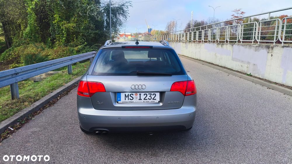 Audi A4 Avant 2.0 TDI DPF - 16