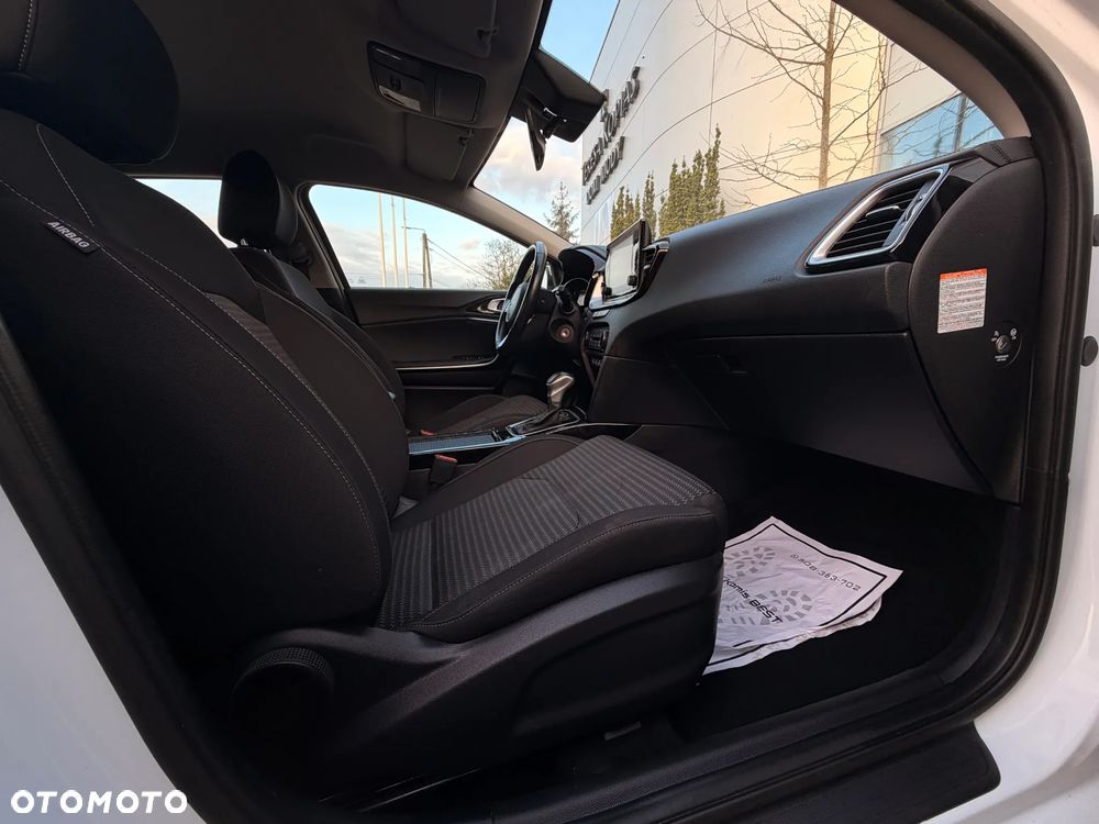 Kia Ceed 1.6 CRDi DCT Spirit - 4