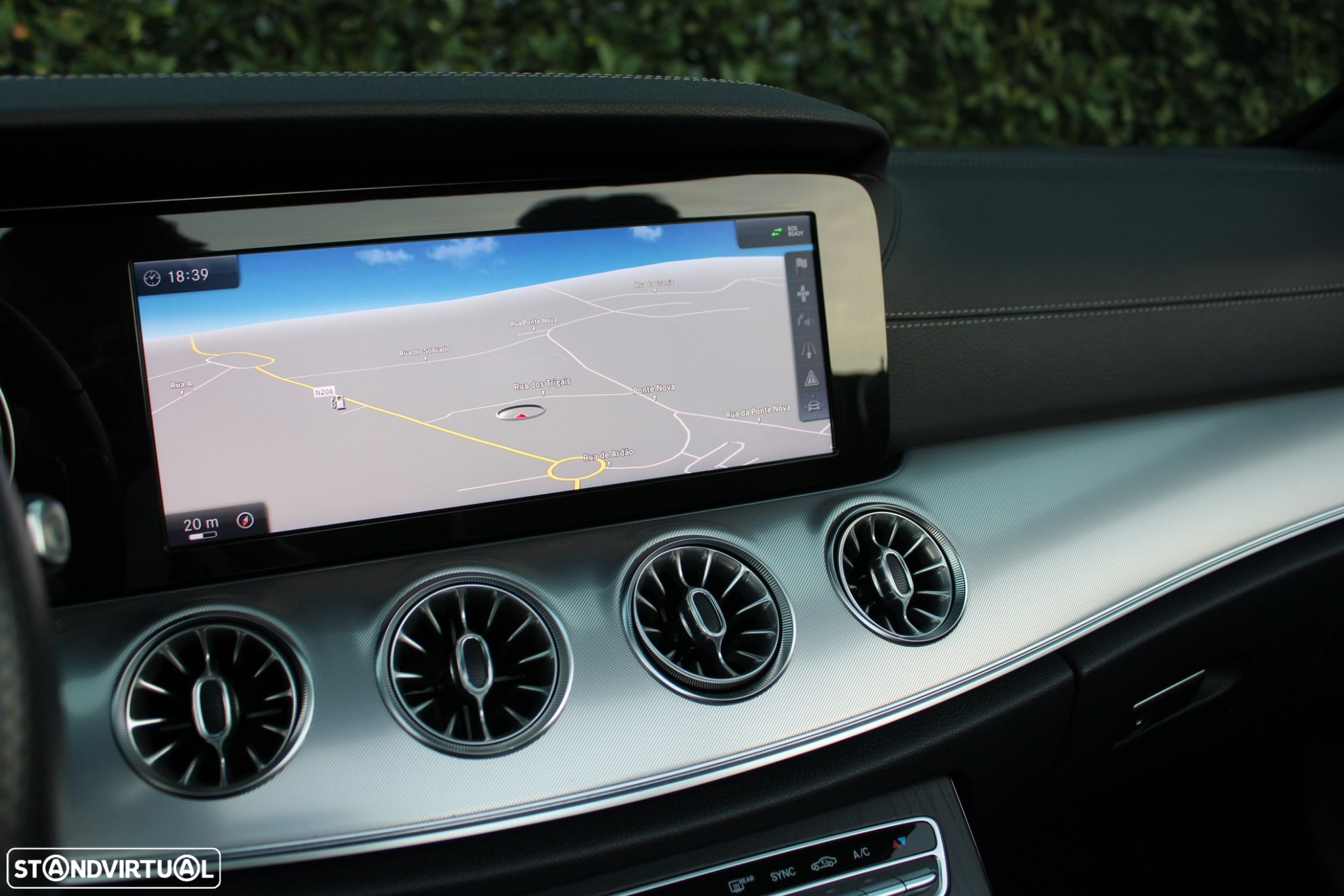 Mercedes-Benz E 220 d AMG Line - 18