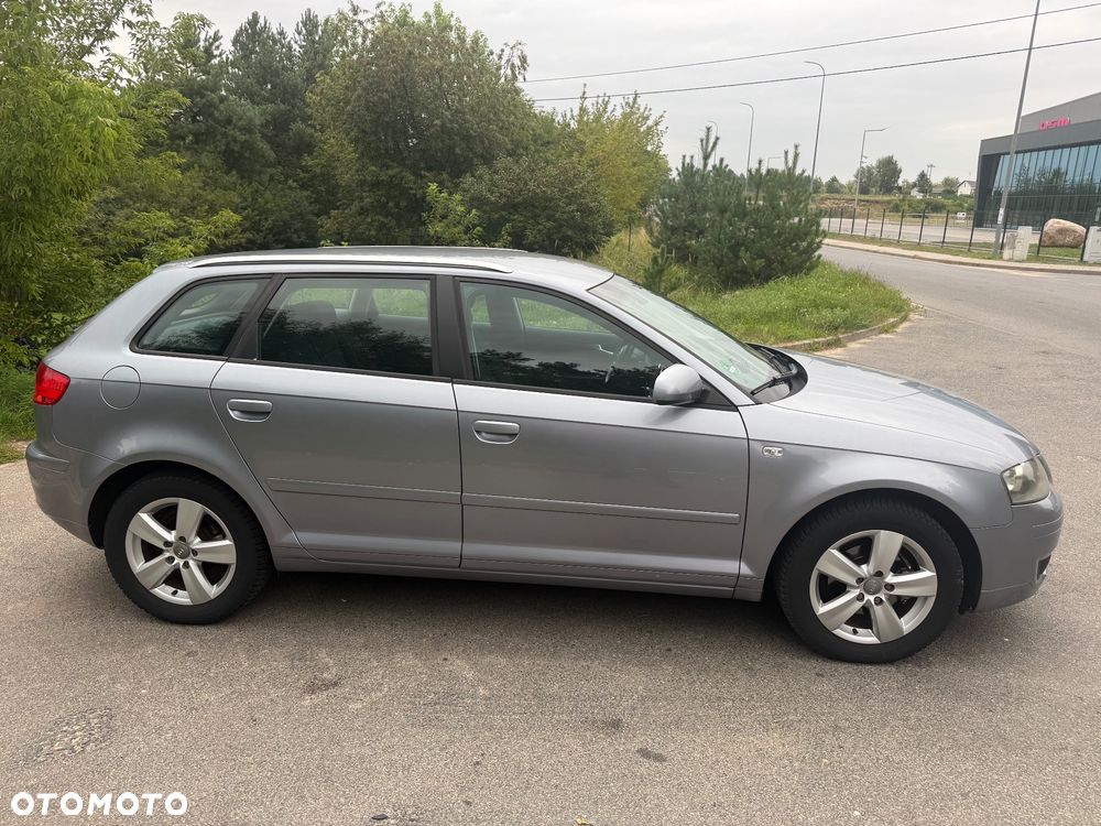 Audi A3 Sportback 1.6 Ambition - 6