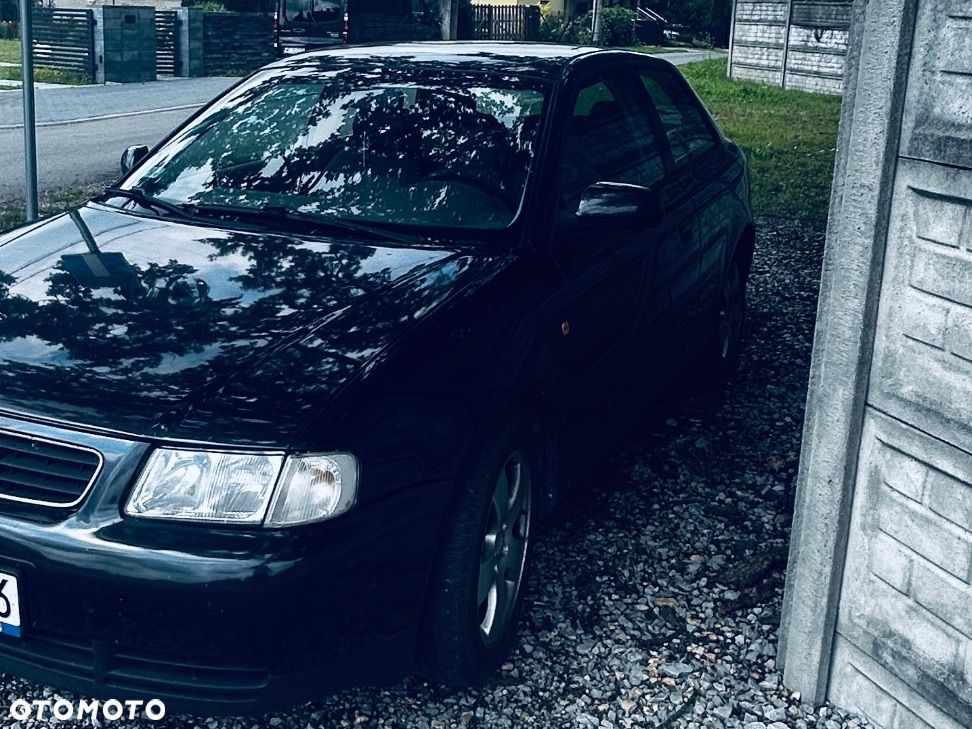 Audi A3 3-drzwiowe 1.9 TDI Ambiente - 3