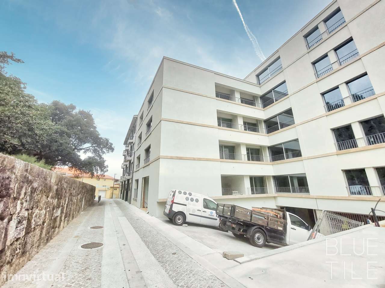 Apartamento T1 - voltado para o parque do Covelo, com lugar de garagem - Grande imagem: 2/36