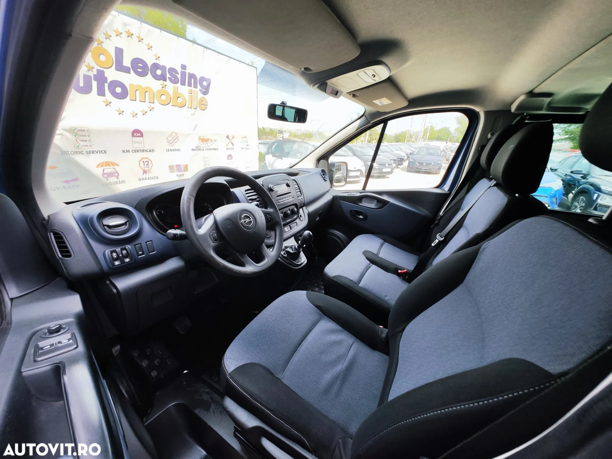 Opel Vivaro - 9