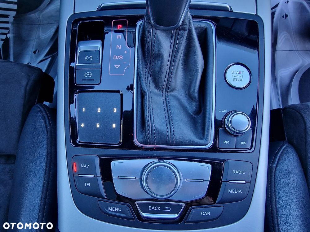 Audi A6 Avant 2.0 TDI Ultra S tronic - 27