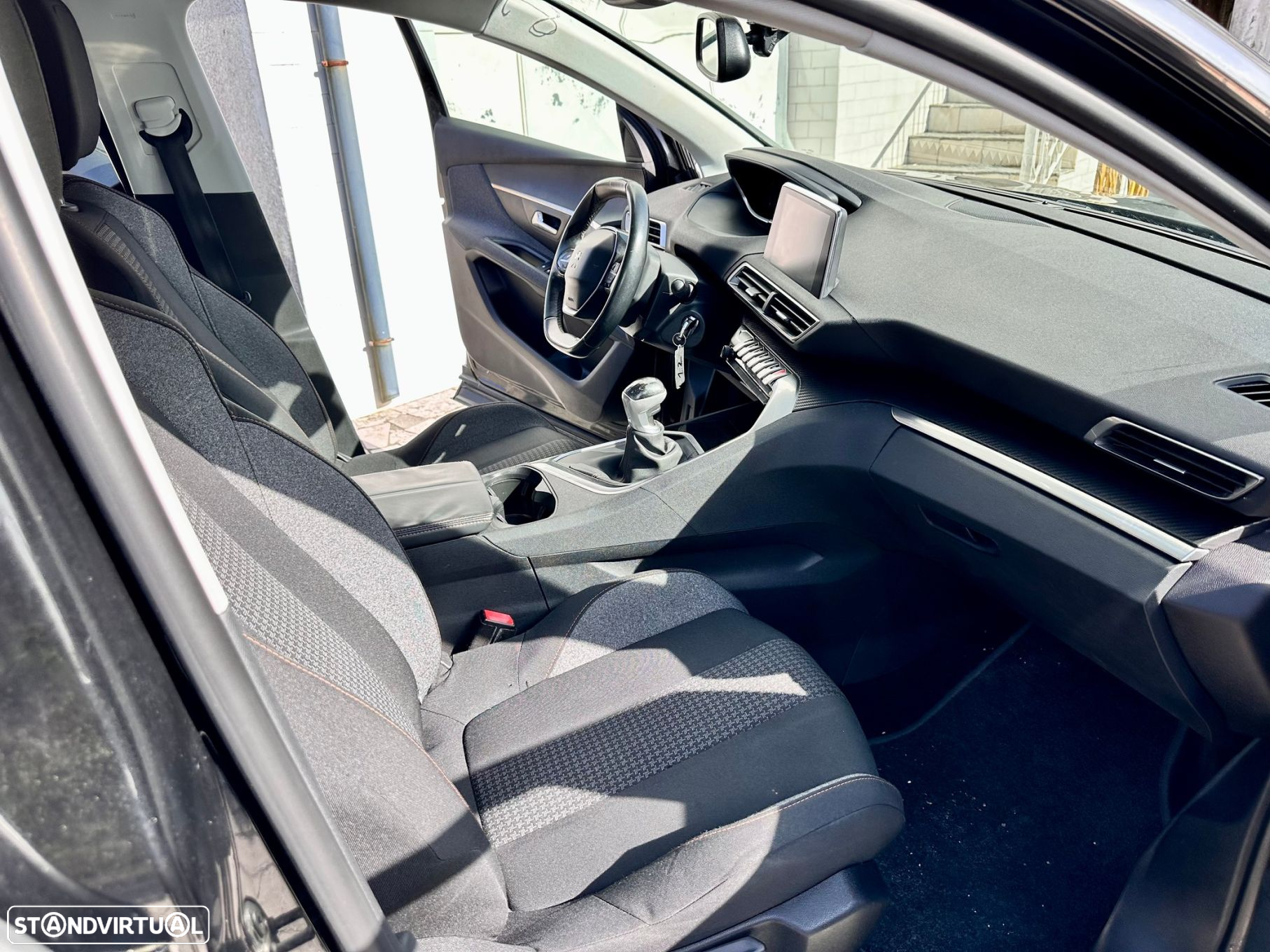 Peugeot 3008 1.2 PureTech Active - 14
