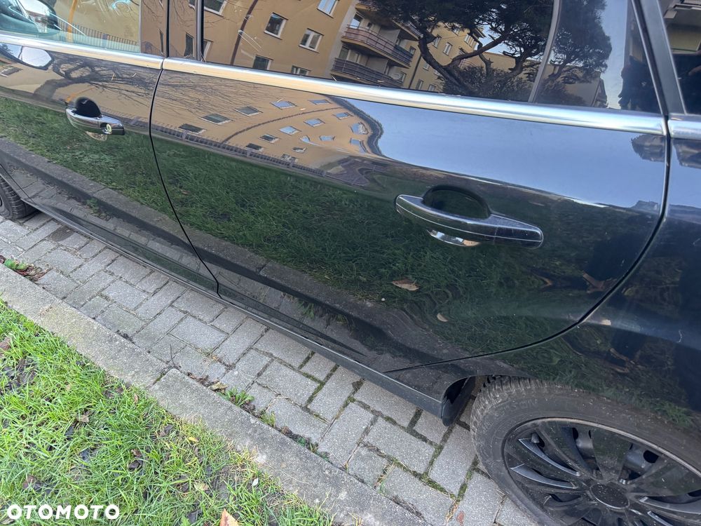 Ford focus 3 III kombi  FB CA czarny czarne drzwi prawe lewe przednie  tylnie tył prawe lewe przednie pas przedni maska wzmocnienie chłodnica chłodnice lampa prawa lewa błotnik przedni prawy lewy konsola deska rozdzielcza roleta klapa bagażnika skrzynia biegów 1.6 ecobost - 7