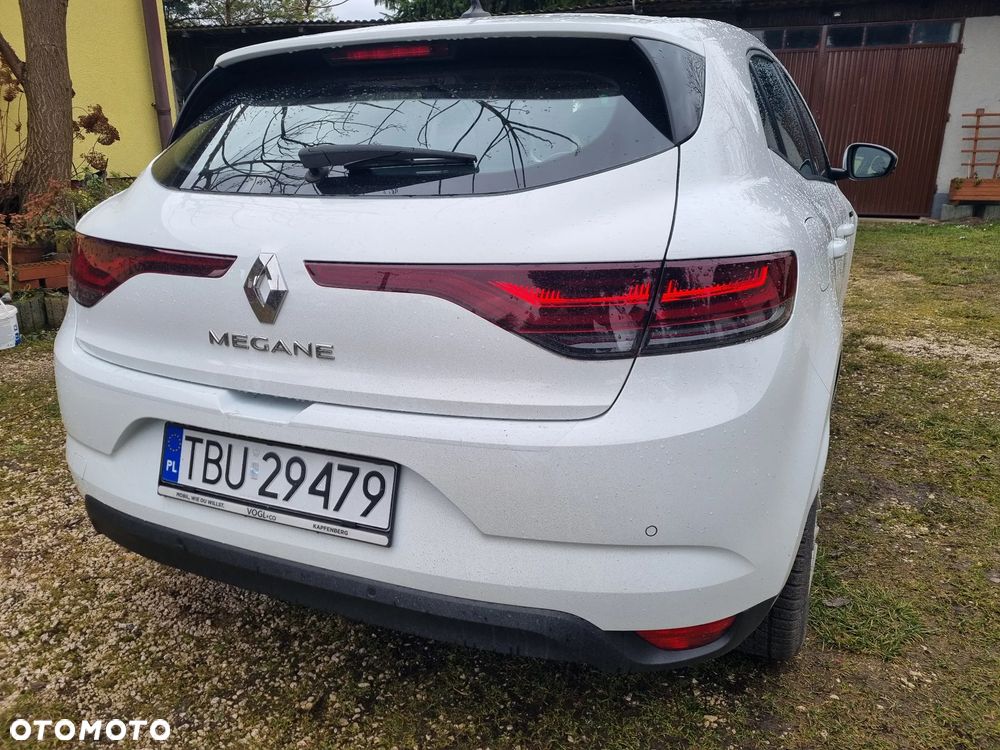 Renault Megane TCe 140 GPF ZEN - 6