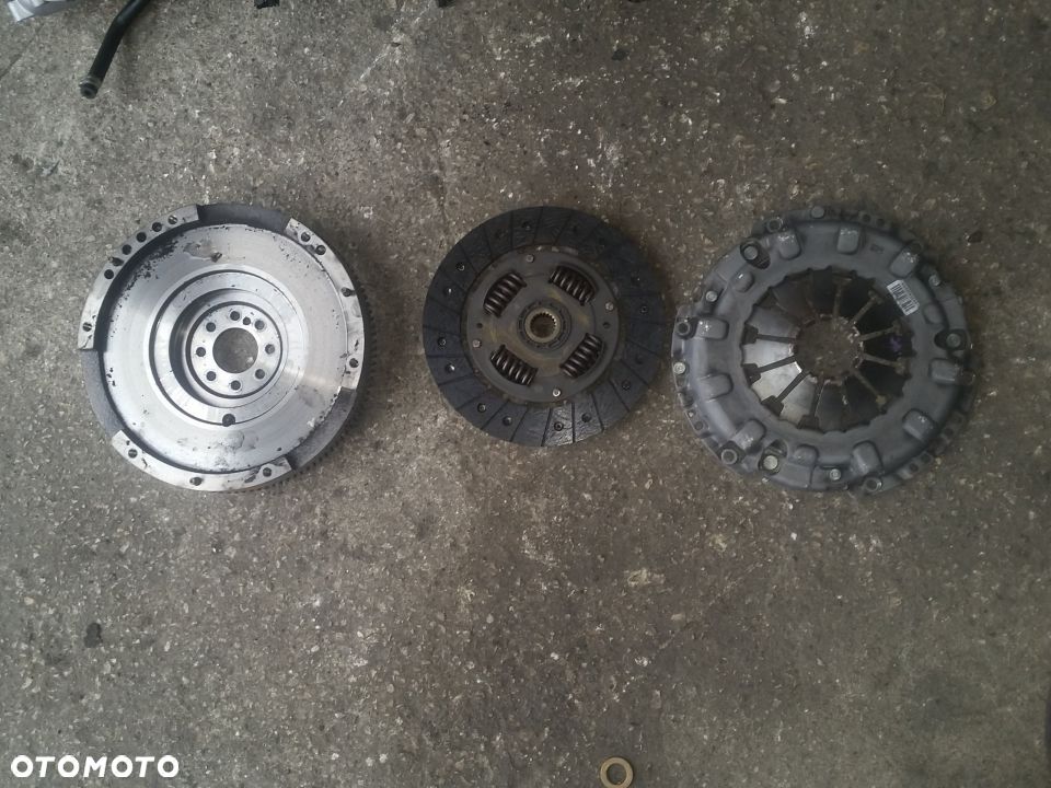 Sprzęgło tarcza docisk Fiat Doblo 1.3 MultiJet - 1