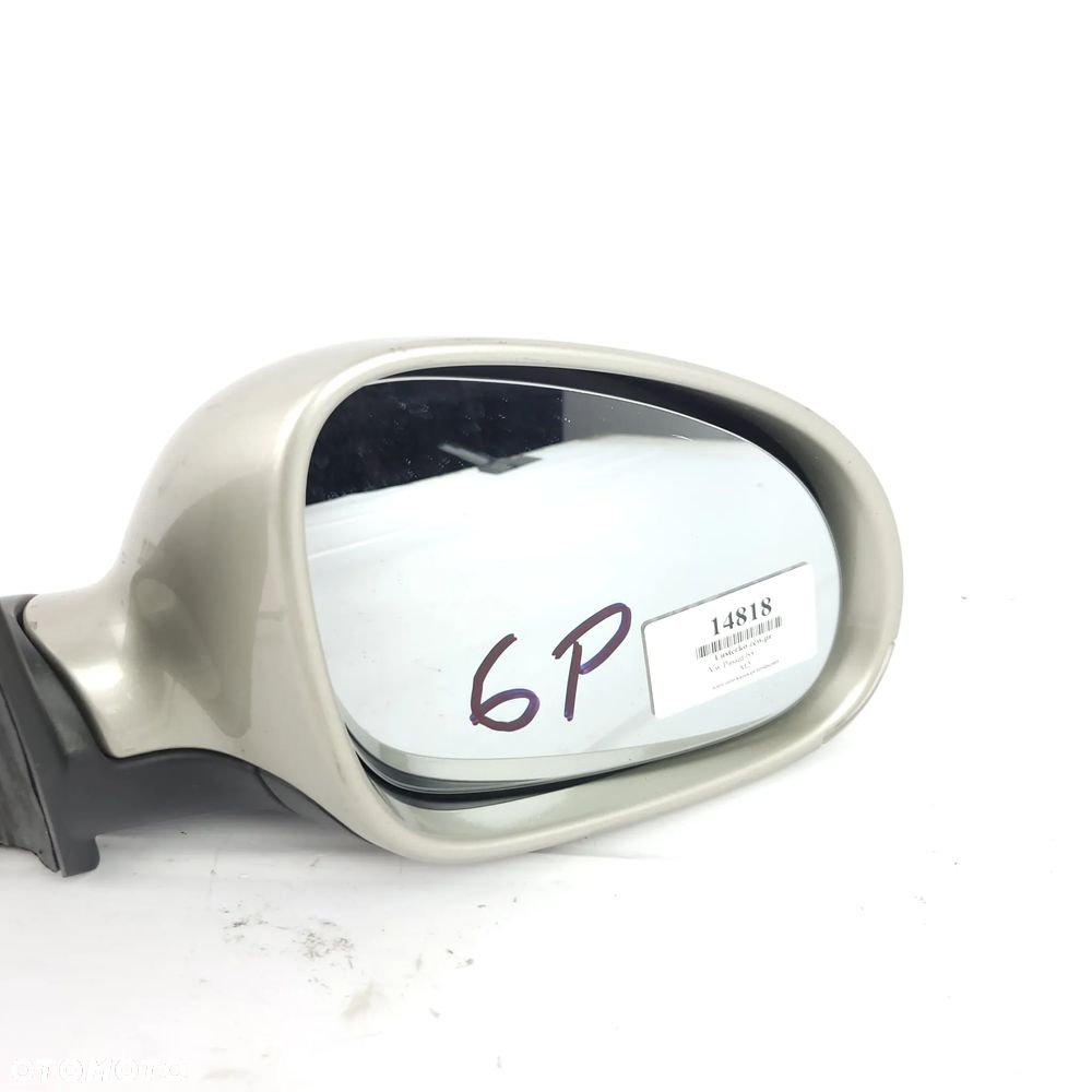 VW PASSAT B5 FL LIFT LUSTERKO PRAWE Z KIERUNKOWSKAZEM KIERUNKIEM 03-05 6 PIN EUROPA ZŁOTE - 3