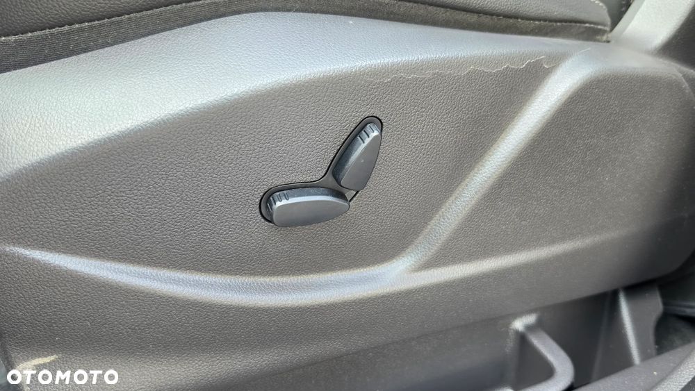 Ford C-MAX 2.0 TDCi Titanium ASS - 29