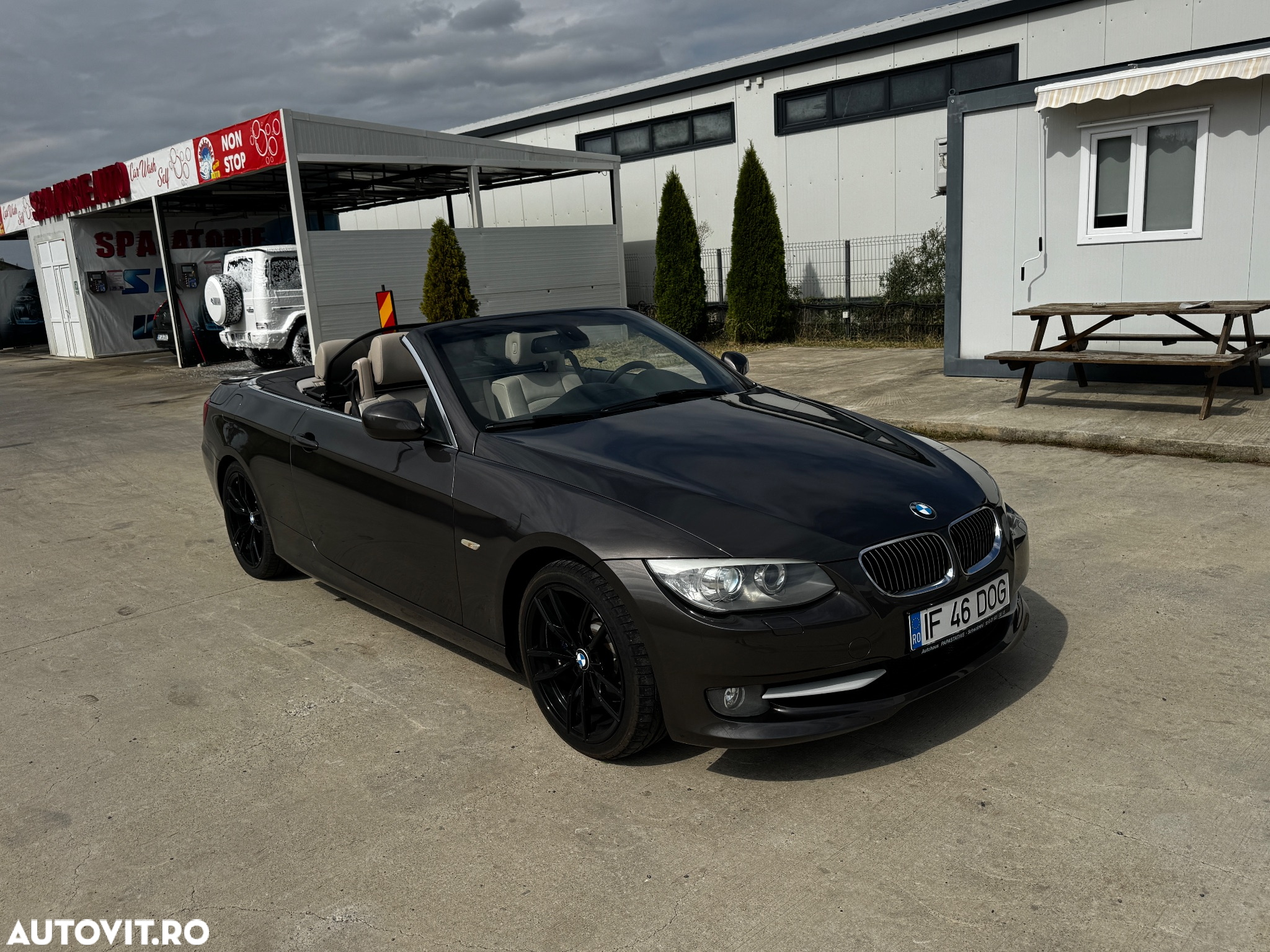 BMW Seria 3 330d DPF Cabrio Aut. Edition Exclusive - 4