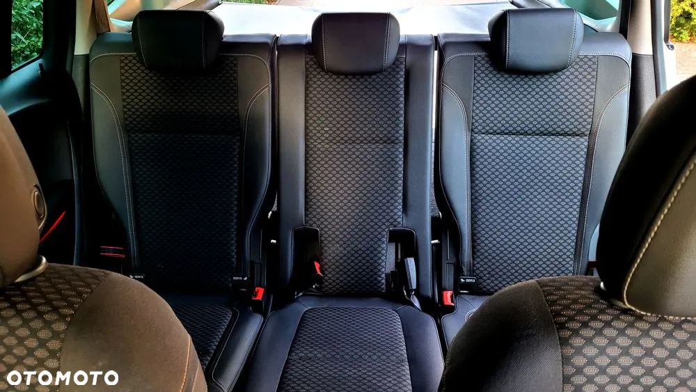 Opel Zafira 2.0 D (CDTI) Automatik Business Edition - 16