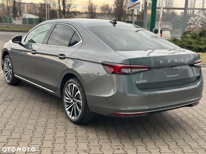 Skoda Superb 2.0 TDI SCR 4x4 L&K DSG - 5