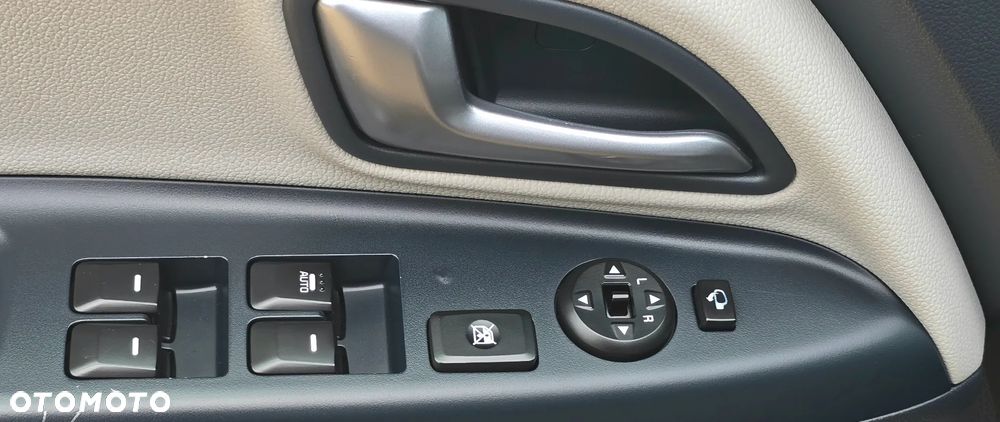 Kia Rio - 18