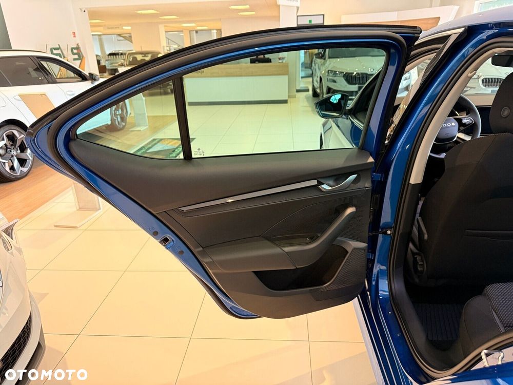 Skoda Octavia 1.5 TSI mHEV 30 Years DSG - 15