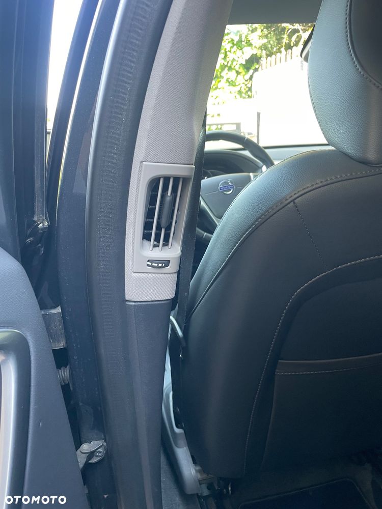 Volvo XC 60 D4 Geartronic Summum - 31