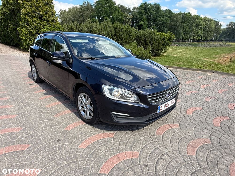 Volvo V60 T2 Geartronic Kinetic - 4