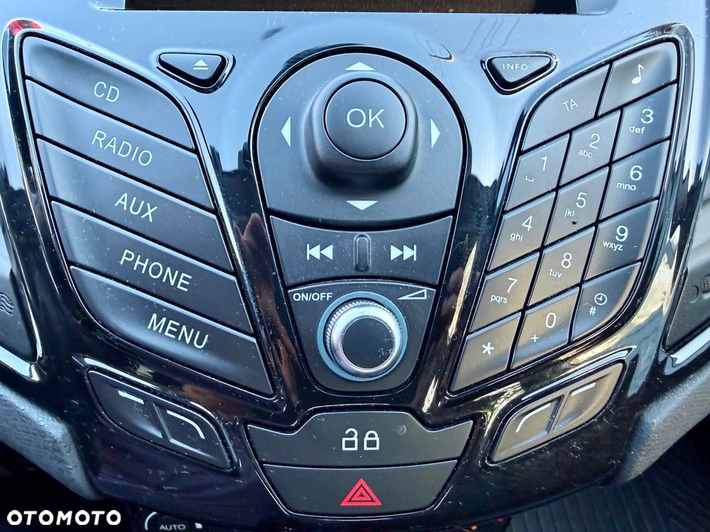 Ford Fiesta 1.0 Titanium X - 23