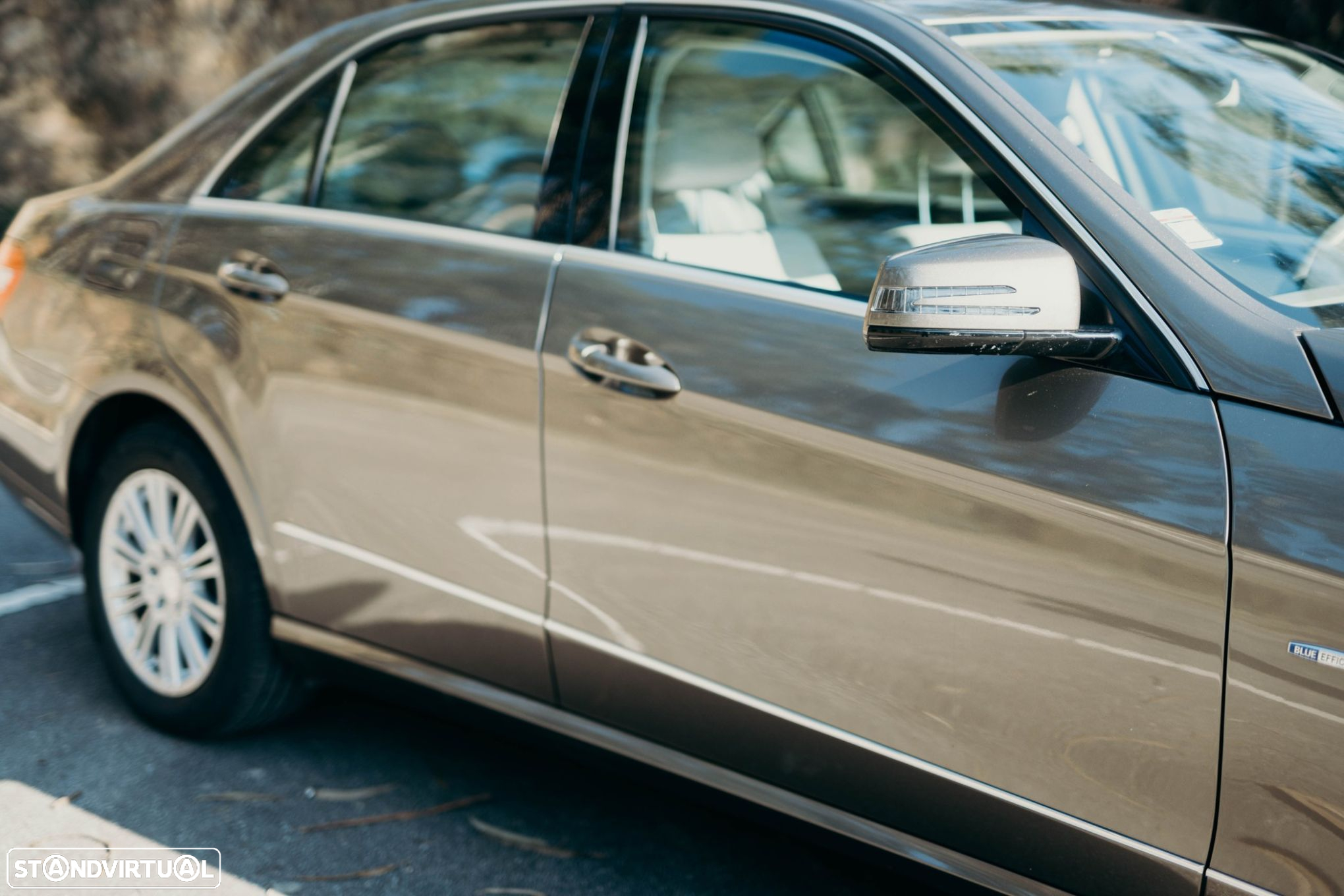 Mercedes-Benz E 250 CGi Elegance BlueEfficiency - 36