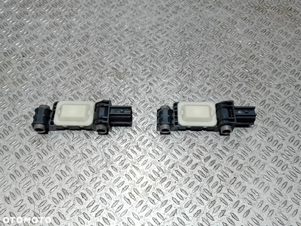 Czujniki uderzenia Seat Exeo 2010 8J0959651 - 3