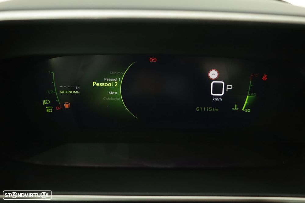 Peugeot 2008 1.2 PureTech Allure Pack EAT8 - 16