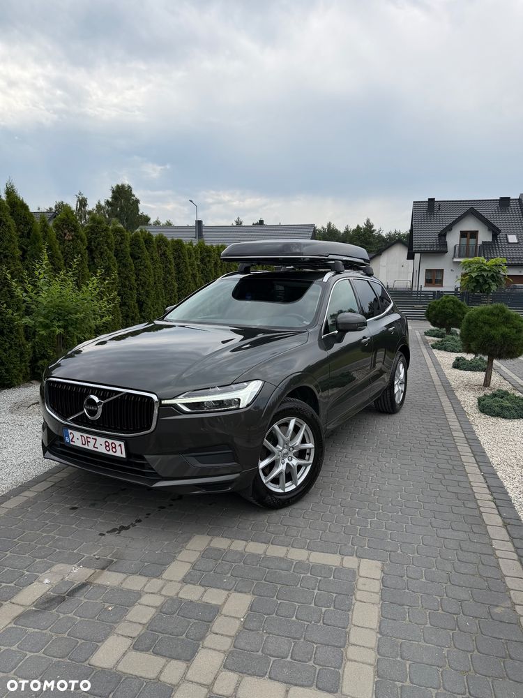 Volvo XC 60 D3 Momentum Pro - 1