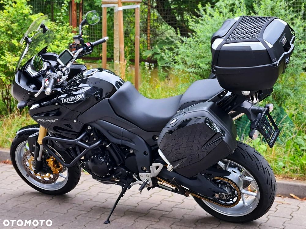 Triumph Tiger - 16