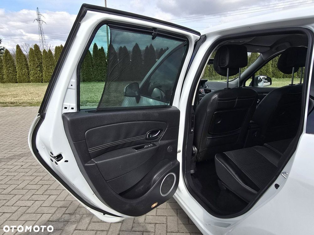 Renault Scenic - 17