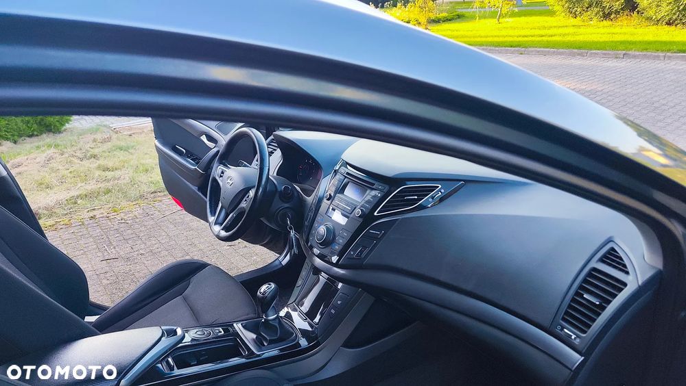 Hyundai i40 Kombi 1.7 CRDi Premium - 18