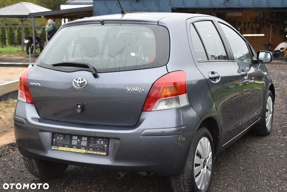 Toyota Yaris 1.33 VVT-i Life - 12