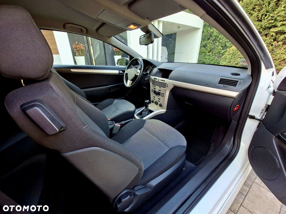 Opel Astra 1.6 Sport - 9