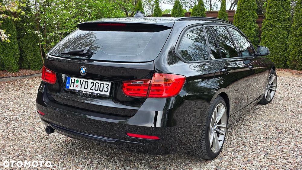 BMW Seria 3 318d DPF Edition Sport - 11