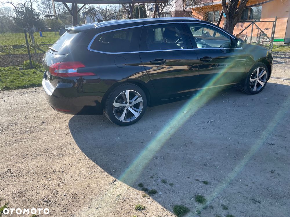 Peugeot 308 BlueHDi FAP 120 Stop & Start Allure - 4