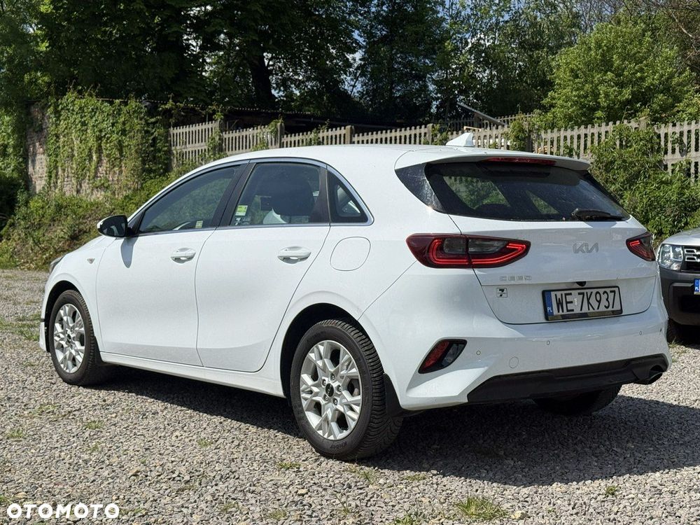 Kia Ceed 1.5 T-GDI M - 5