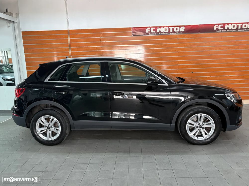 Audi Q3 45 TFSIe S tronic S line - 4