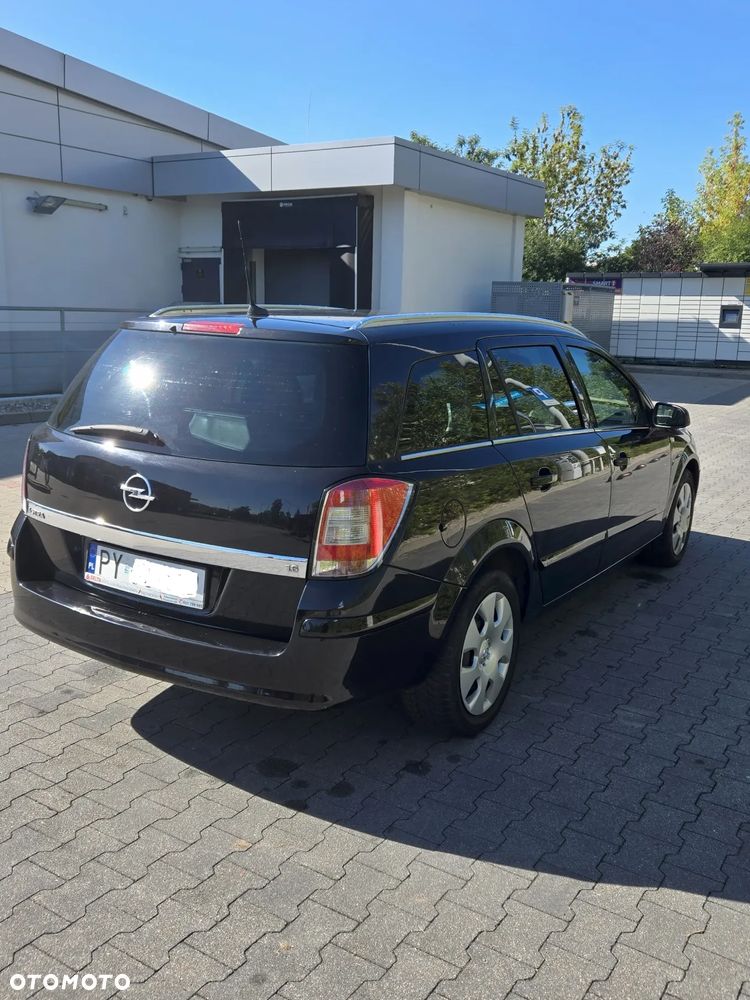 Opel Astra - 4