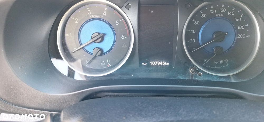 Toyota Hilux 4x4 Extra Cab Duty Comfort - 5
