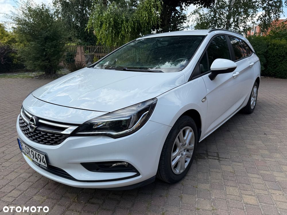 Opel Astra 2018 photo 2