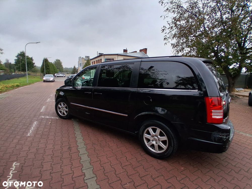 Chrysler Town & Country 4.0 Limited - 9