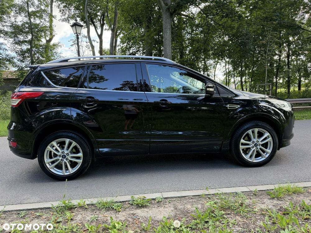 Ford Kuga - 12