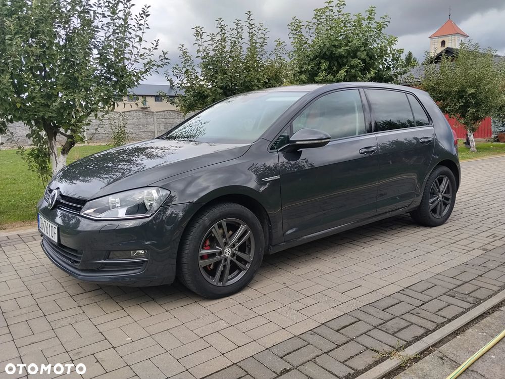 Volkswagen Golf 1.2 TSI BMT Start - 1