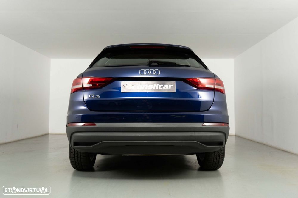 Audi Q3 45 TFSIe S tronic - 4