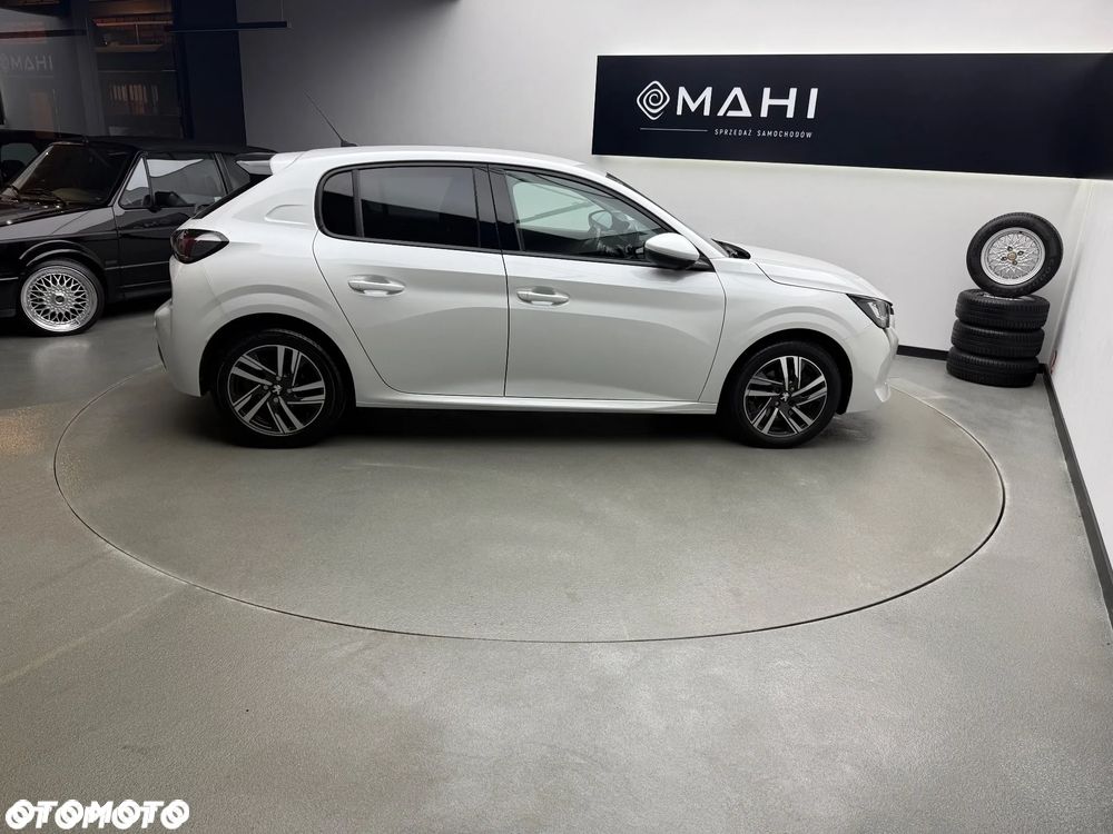 Peugeot 208 PureTech 100 EAT8 Allure Pack - 13