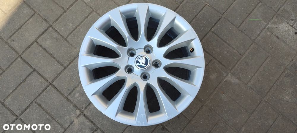 FELGI ALUMNIOWE 5x112 7.5Jx17 CALI ET49 3T0601025G SKODA OCTAVIA SUPERB YETI AUDI SEAT SKODA KOMPLET 4 SZTUKI - 2