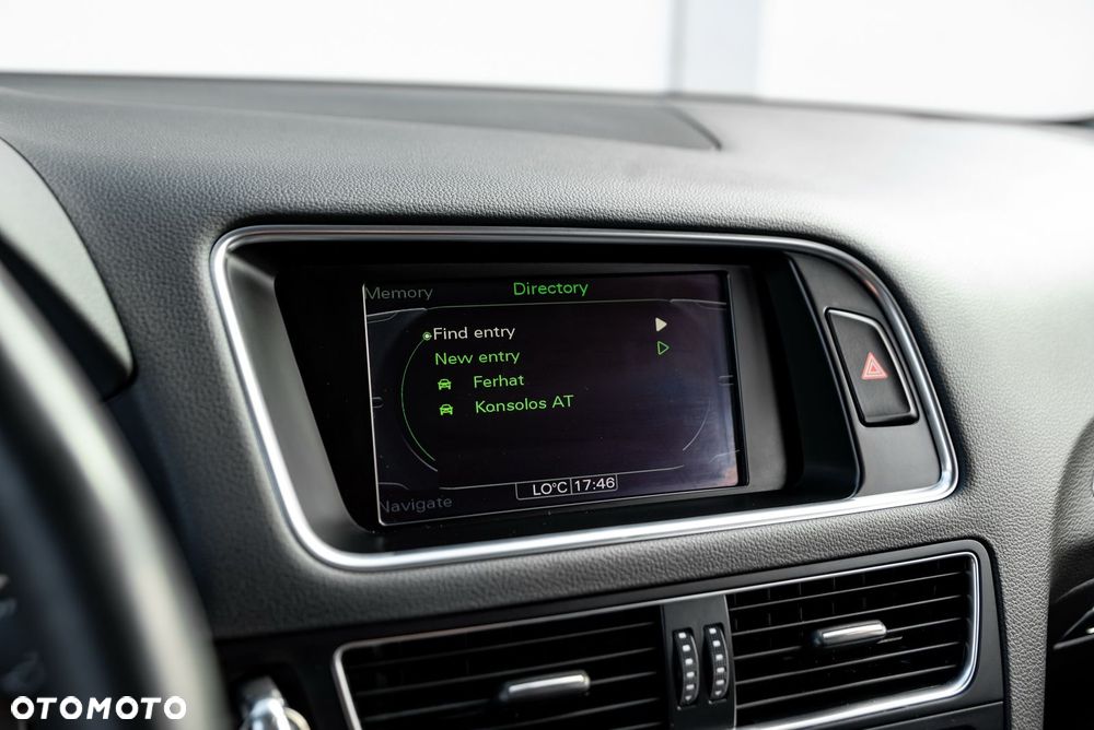 Audi Q5 3.2 FSI Quattro S tronic - 29